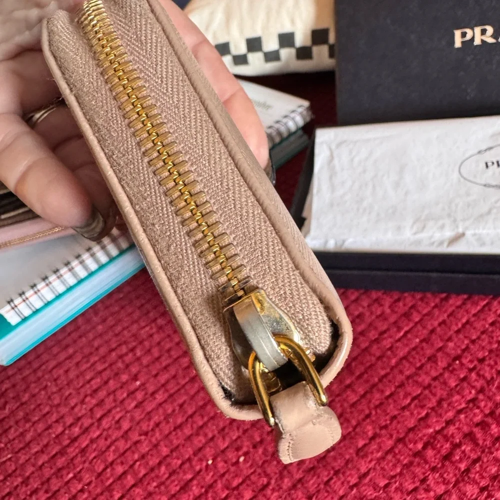 Prada Saffiano Leather Beige/Tan Large Zip Around Wallet w/Original Box - Picture 5 of 10